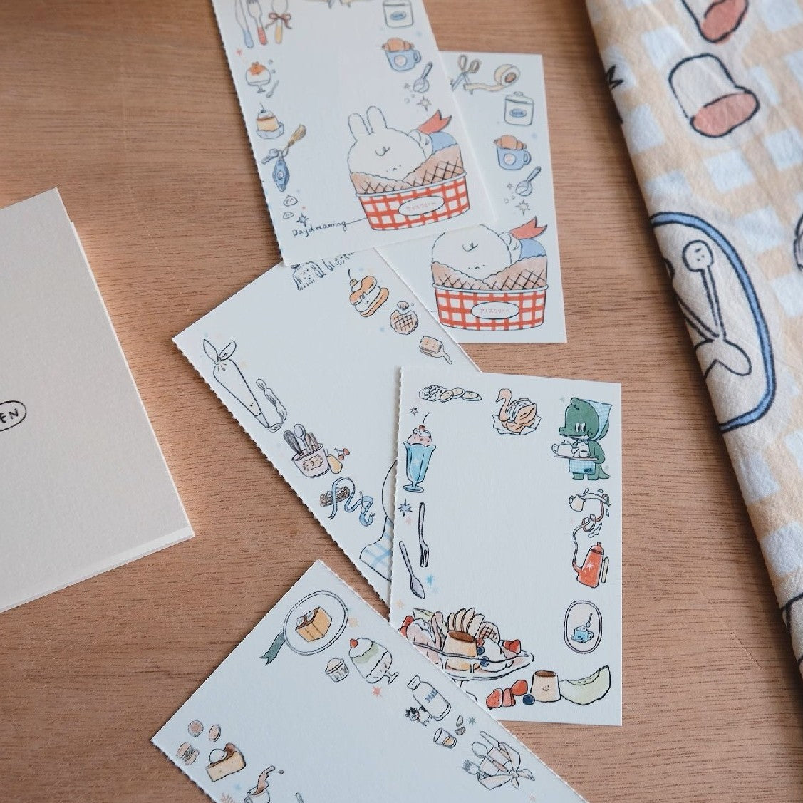 A Gator Life | Lovely Bunny And Crocodile Memo Notepad