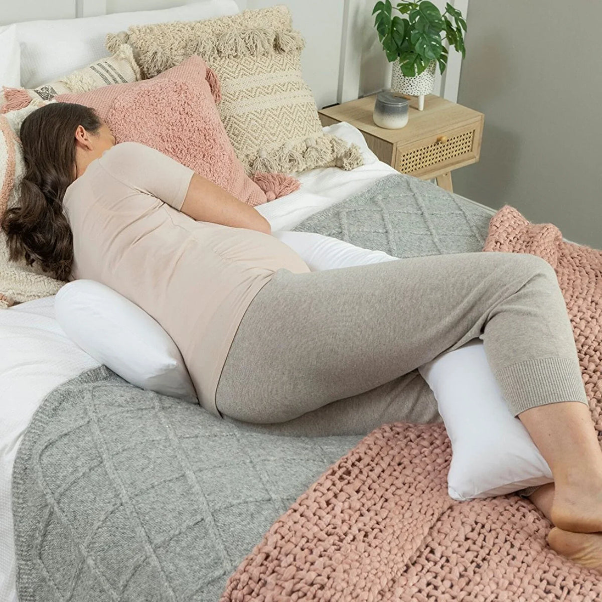 Dreamgenii Support and Feeding Pillow - White Cotton Jersey