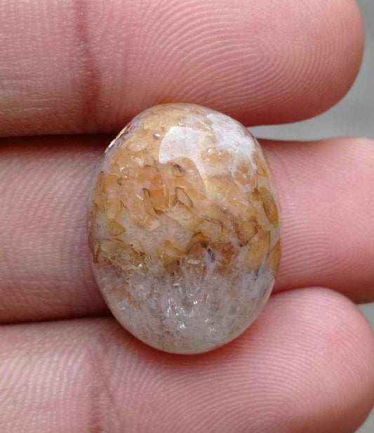 32ct Agate with Quartzite - Enhydritic Agate - Sulaimani Aqeeq - 23x18mm