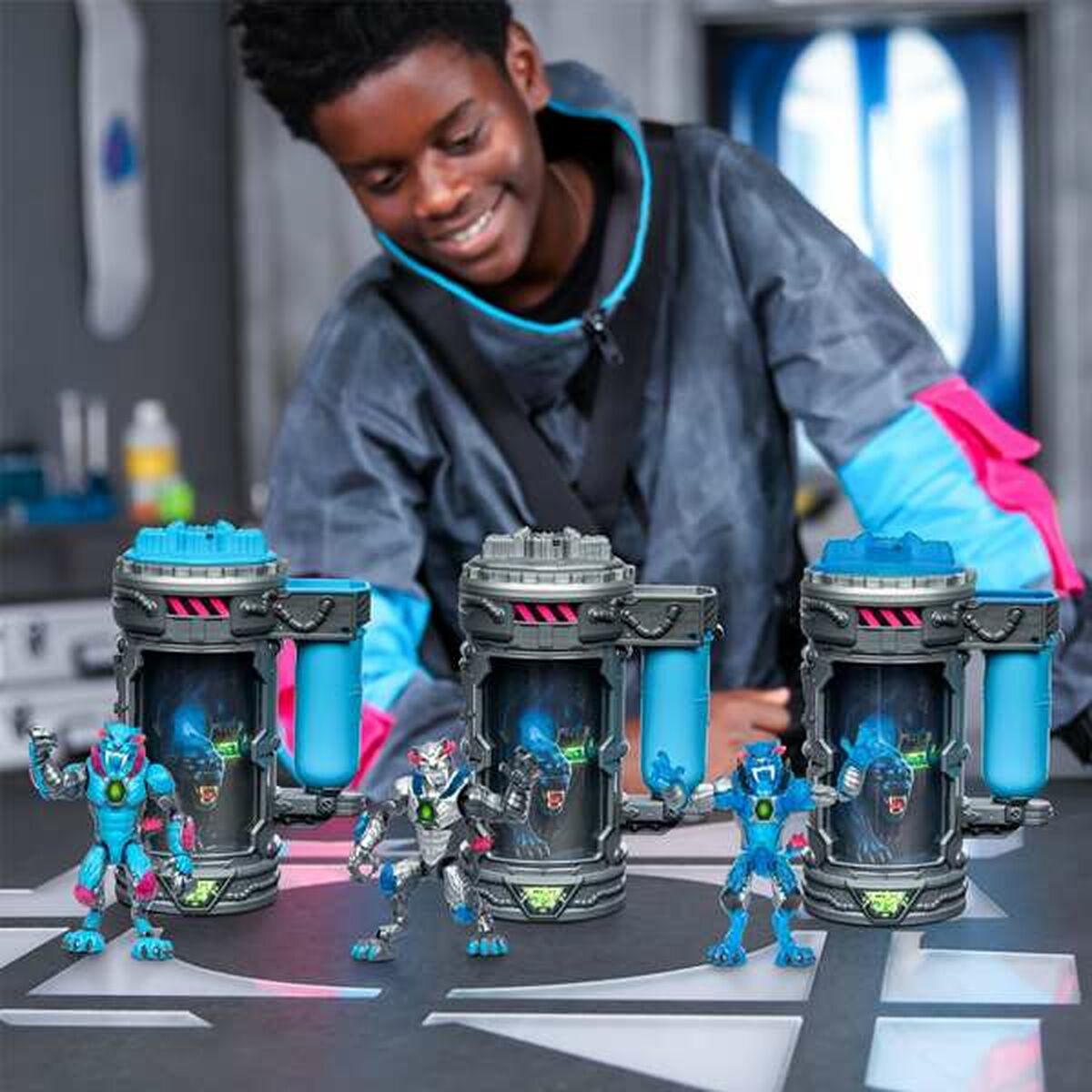 Action Figure Famosa Mr. Beast  14 cm