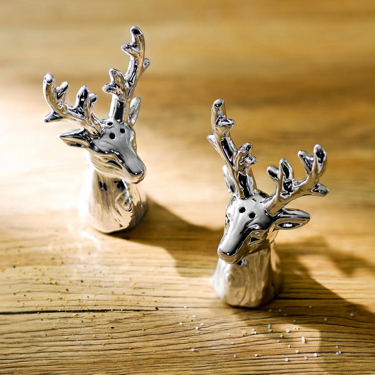 Stag Salt & Pepper Shaker Set