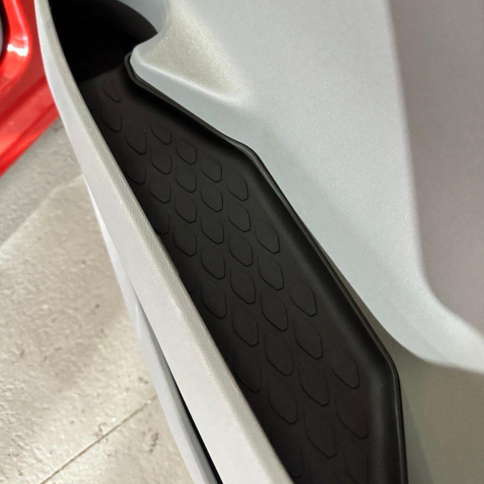 For New Ford Transit Custom 2024-2026 Rubber Door Pocket Inserts | Non-Slip Storage Mats | Van-X
