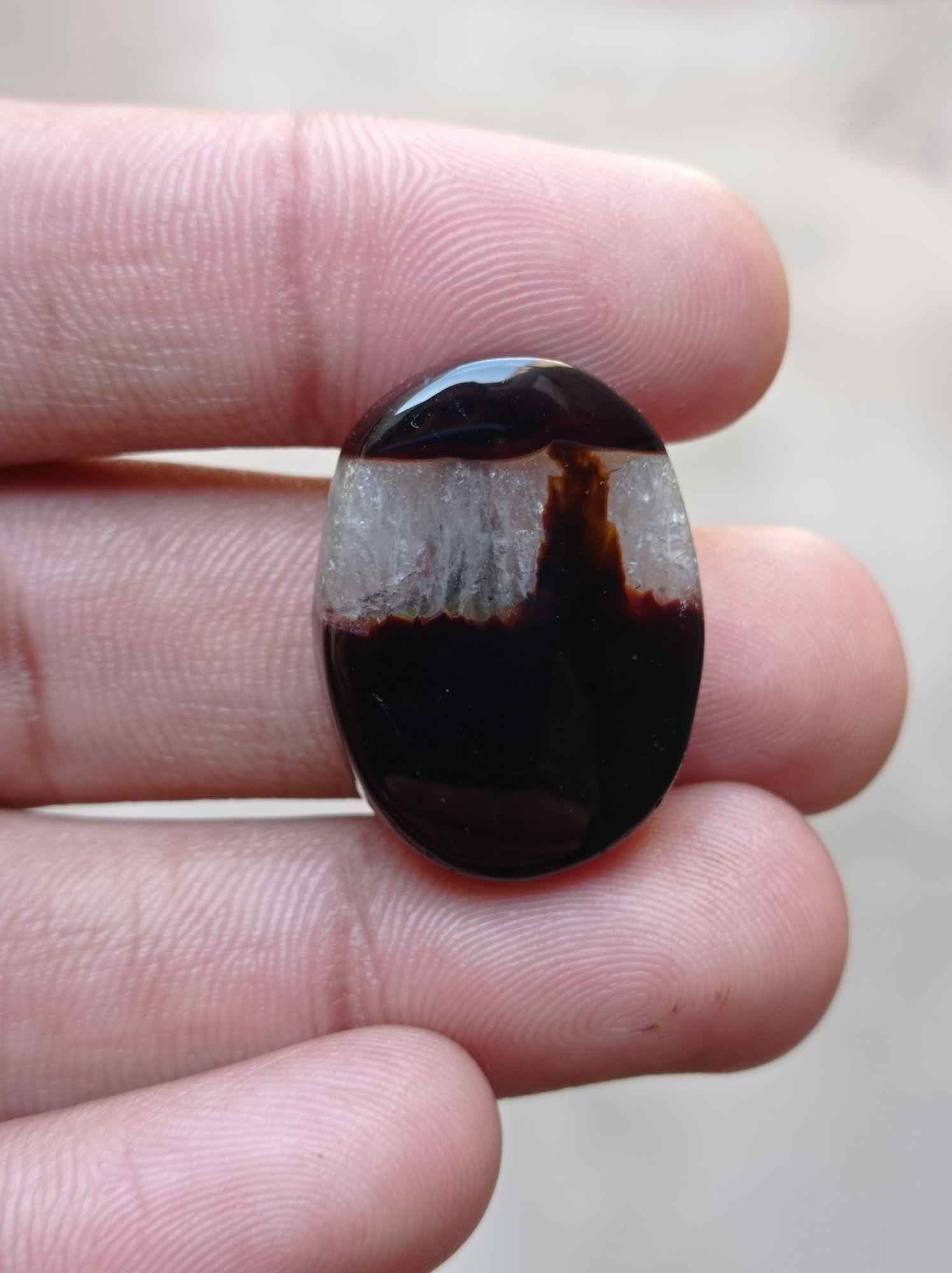 36.2ct Black/White Quartzite Agate - Sulaimani Aqeeq - 28x21x7mm
