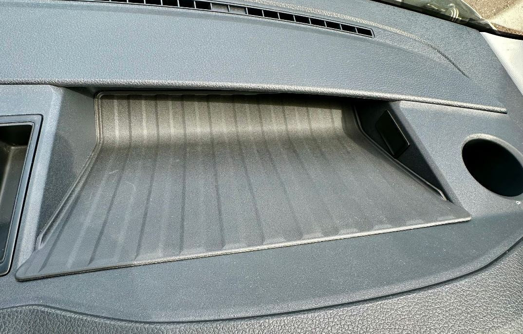 For MAN TGE / VW Crafter Top Dashboard Rubber Insert Mats - Van-X