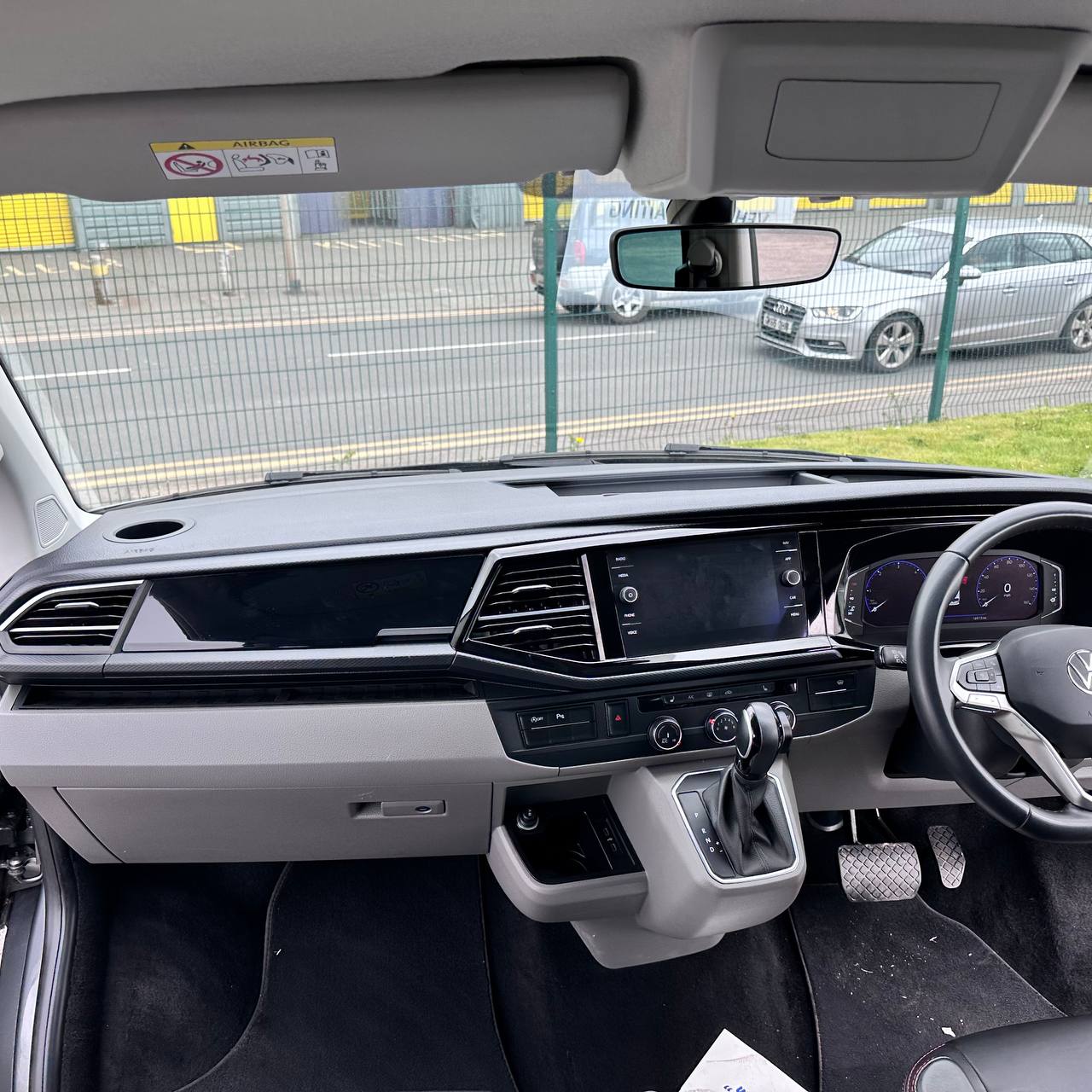 For Volkswagan Transporter T6.1 Comfort Glove box Interior Bundle Package - Gloss Black | Van-X