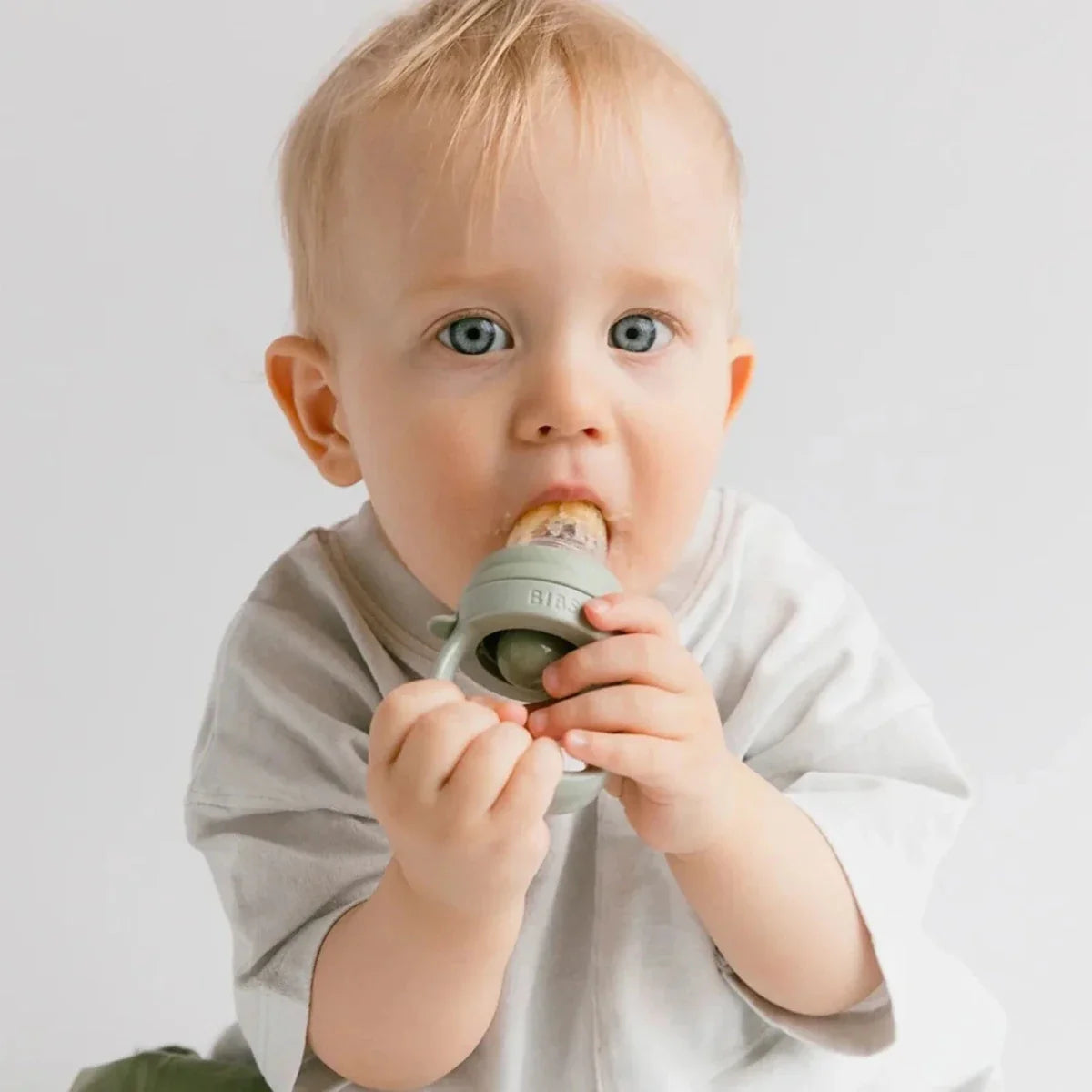 BIBS Baby Feeder - Blush