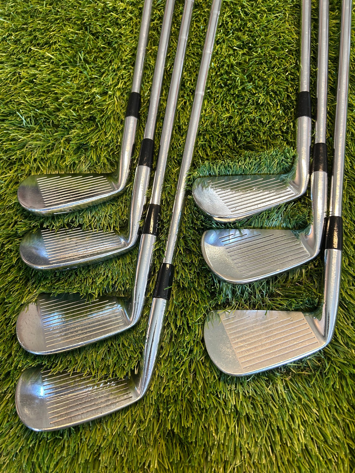 Mizuno MP-33 Forged Iron Set 4-PW Dynamic Gold S300 Steel Shaft Recently Fitted Midsize Grips RH