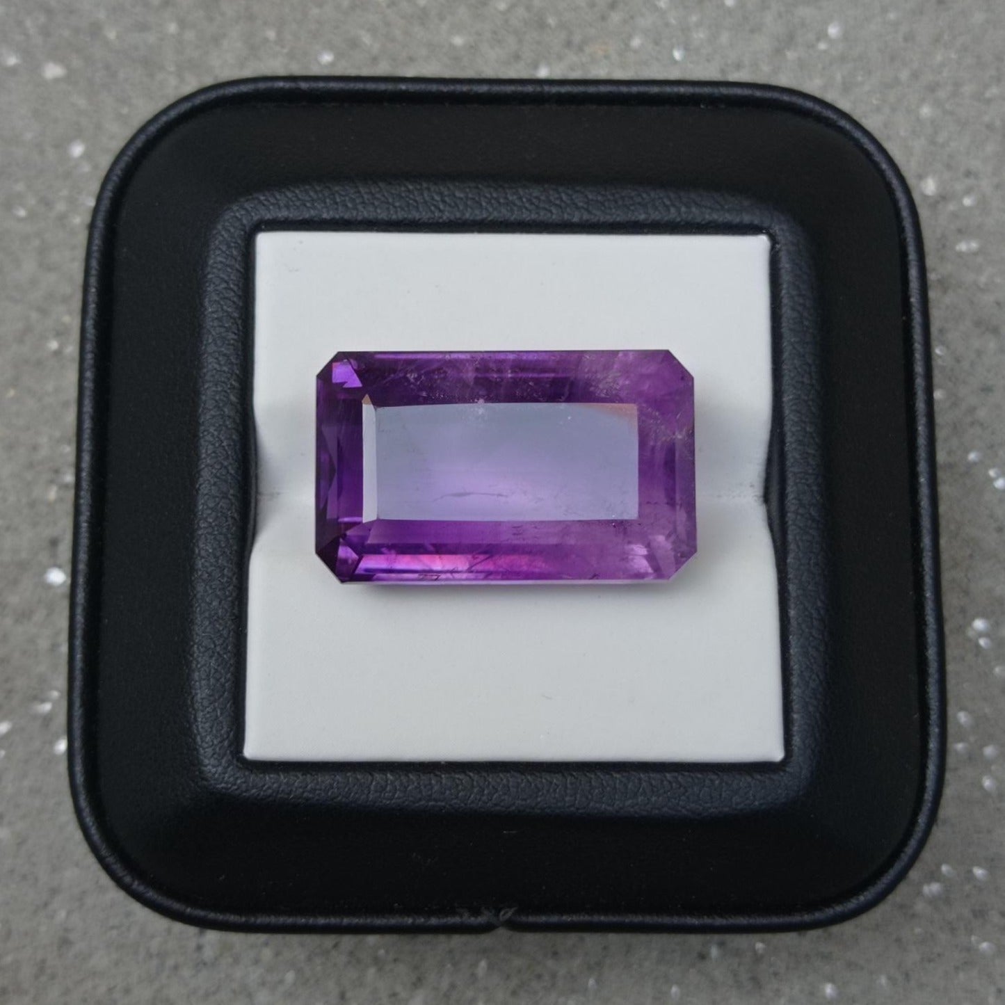 32.9ct Amethyst Fancy Cut - Natural Amethyst Crystal - 24x15x10mm
