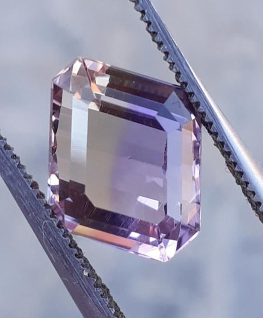 4.4ct Ametrine - Trystine - Bolivianite -12x9mm