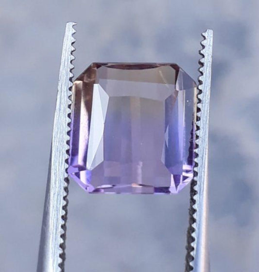 3.2ct Ametrine - Trystine - Bolivianite -8x8mm