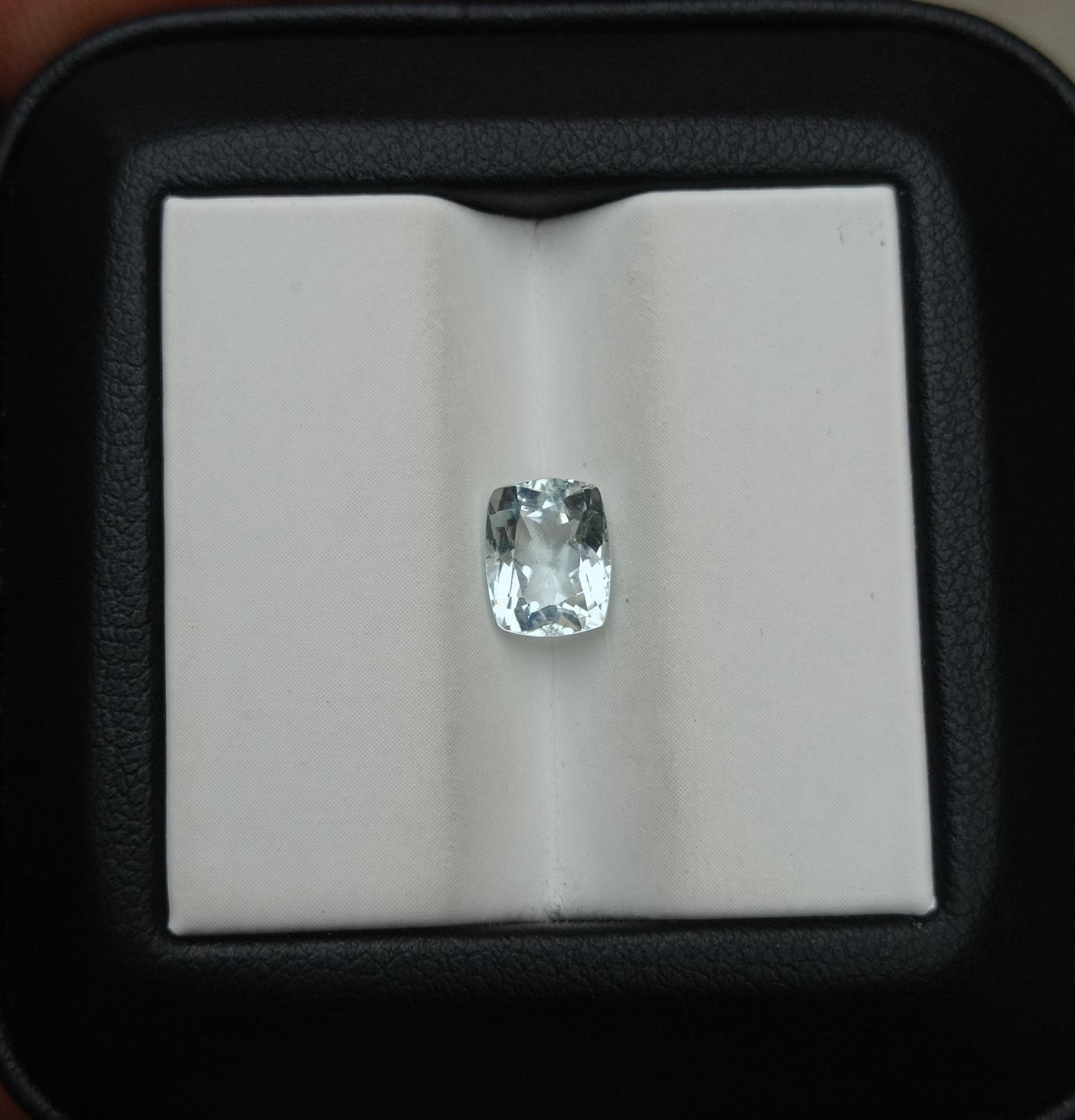 1.35ct Natural Aquamarine - March Birthstone - 7.2x6x4.5mm