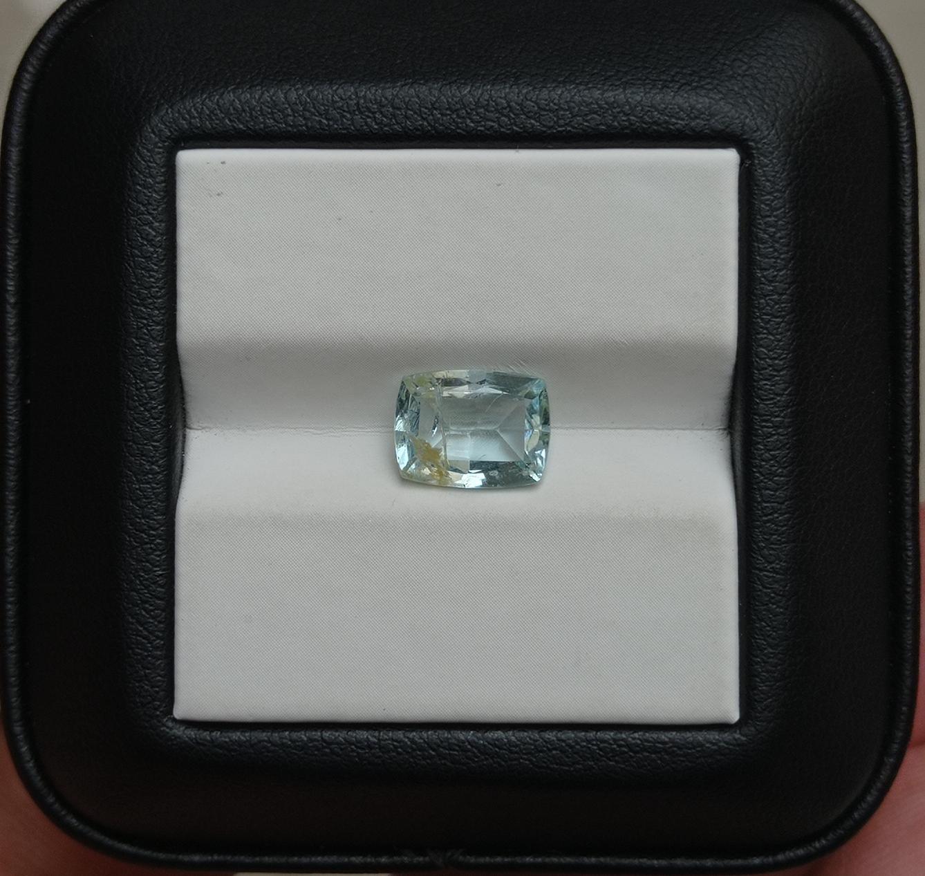 2ct Natural Aquamarine with Blue tone - March Birthstone - 10x7x4mm