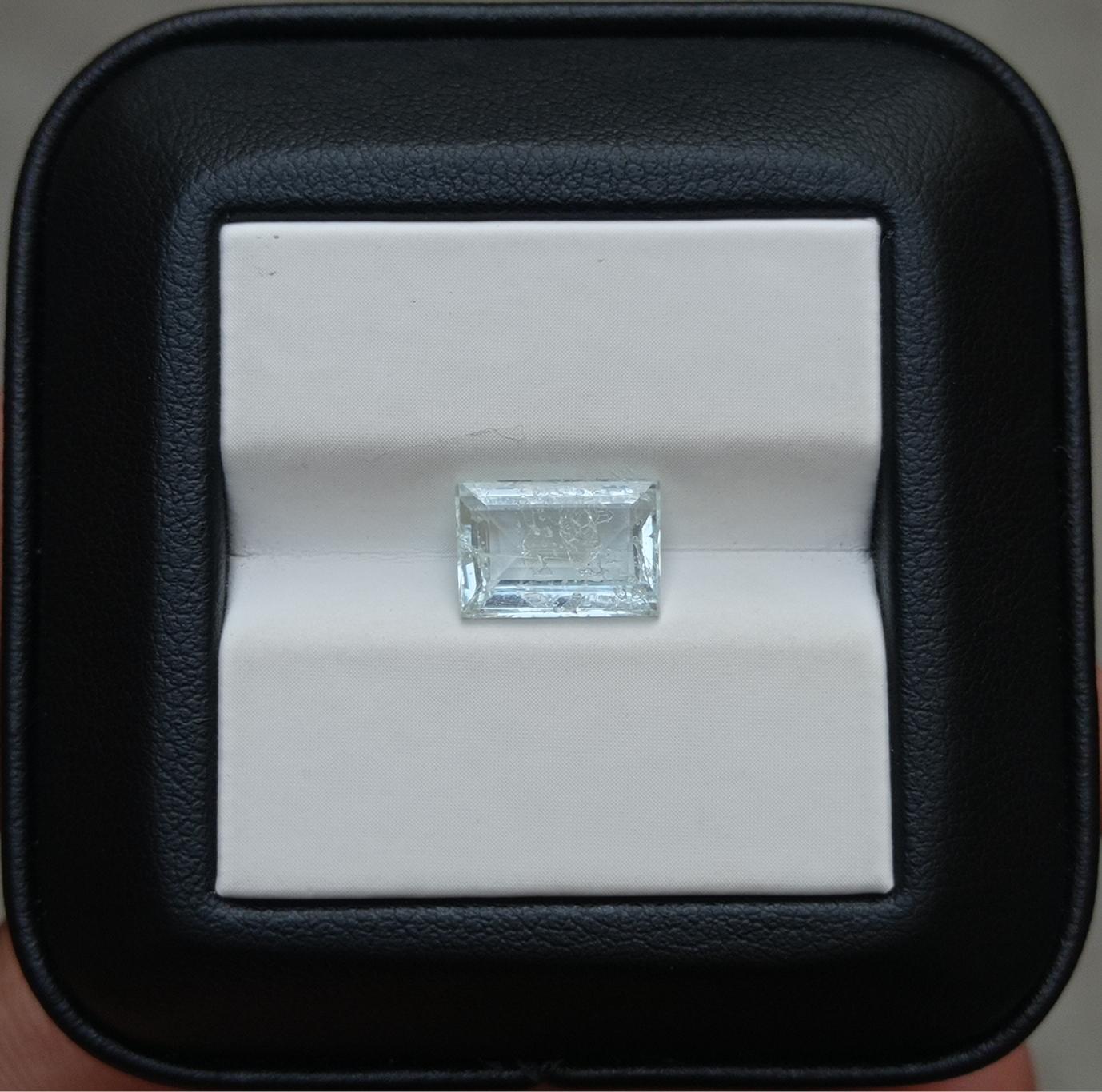 2.7ct Natual Aquamarine Crystal Rectangular Cut - March Birthstone - 10.5x7x4mm
