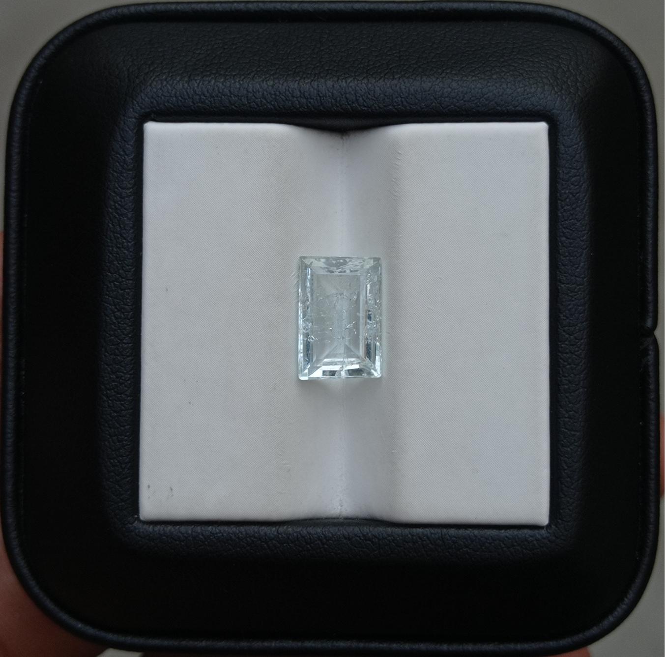 2.7ct Natual Aquamarine Crystal Rectangular Cut - March Birthstone - 10.5x7x4mm