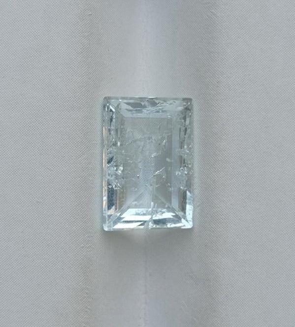 2.7ct Natual Aquamarine Crystal Rectangular Cut - March Birthstone - 10.5x7x4mm