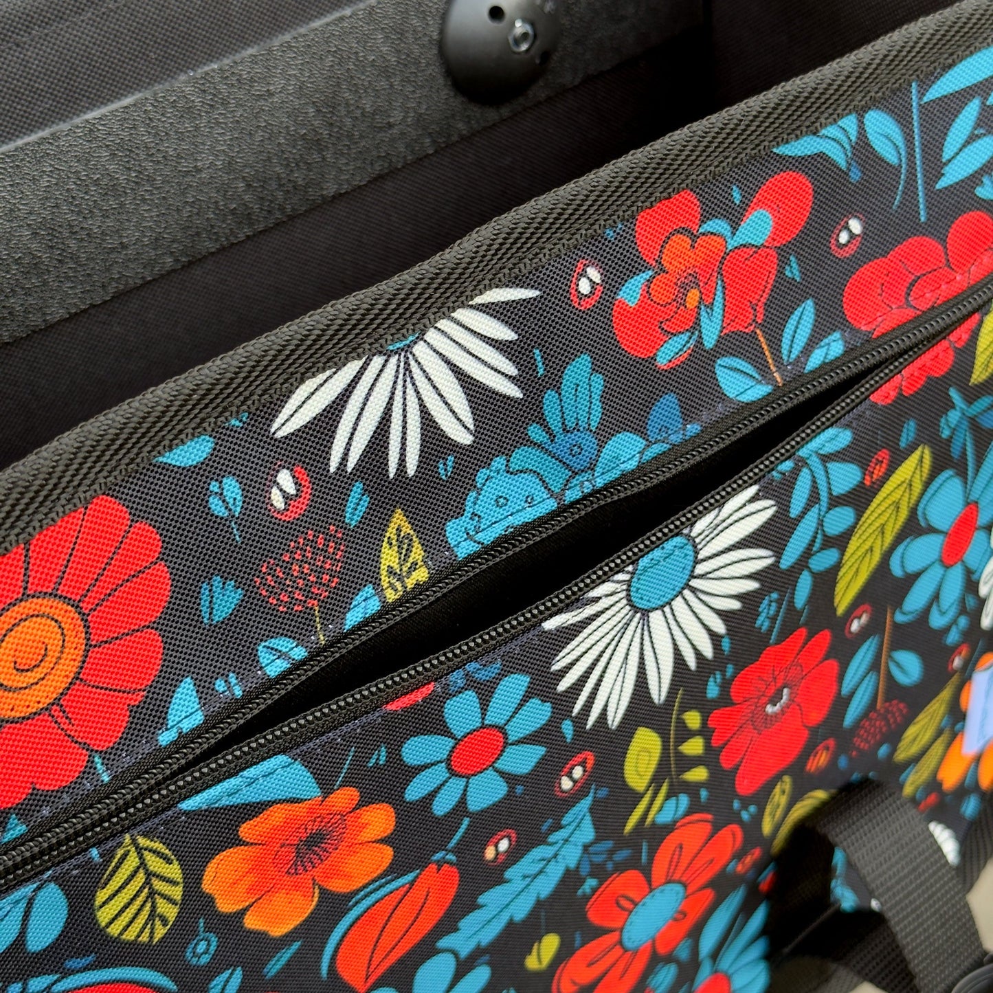 BikyBag Classic Single Pannier Bag for Bicycle Rear Carrier Rack (Black)