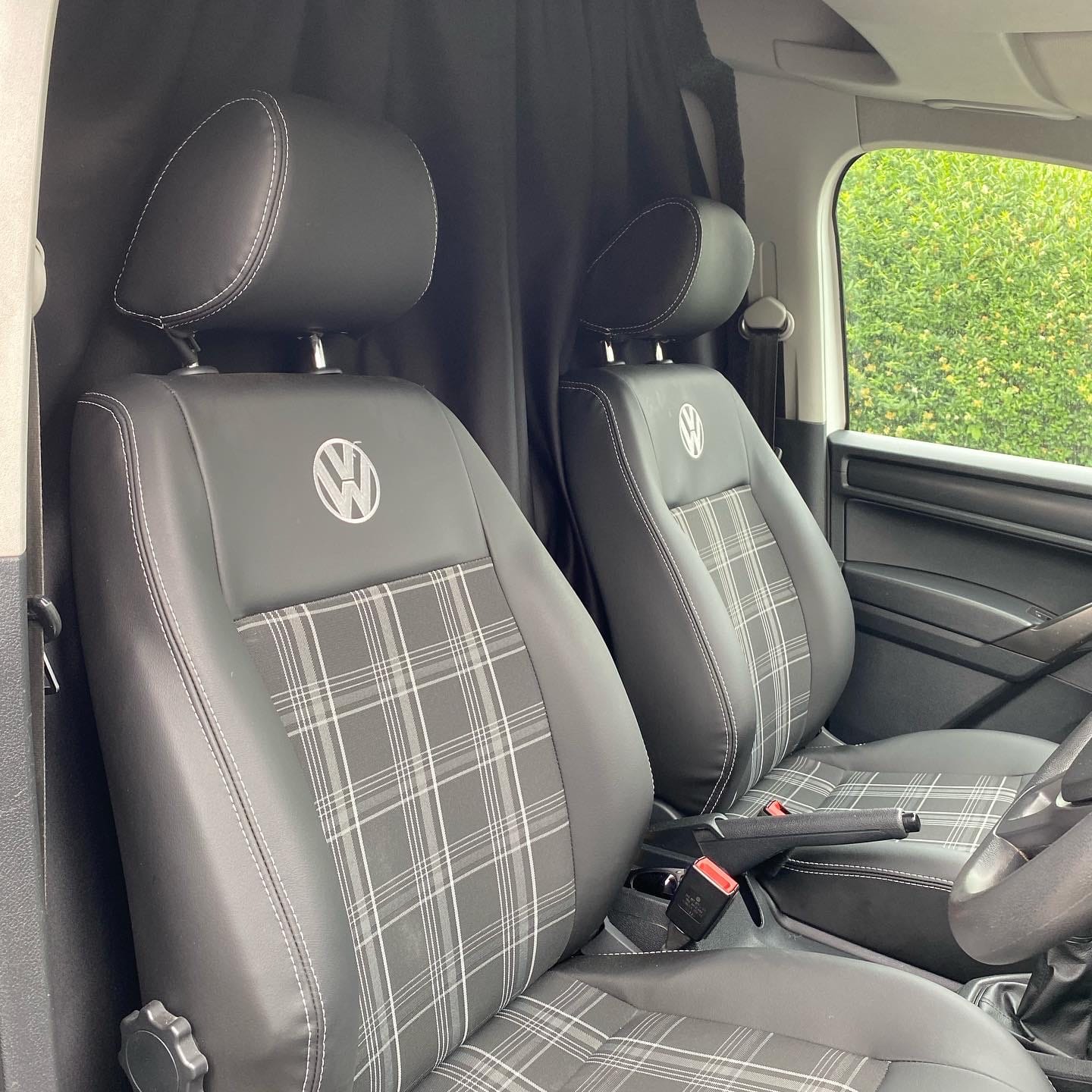 For Mercedes Vito Cab Divider Curtain Kit with Rail Premium Quality - Van-X