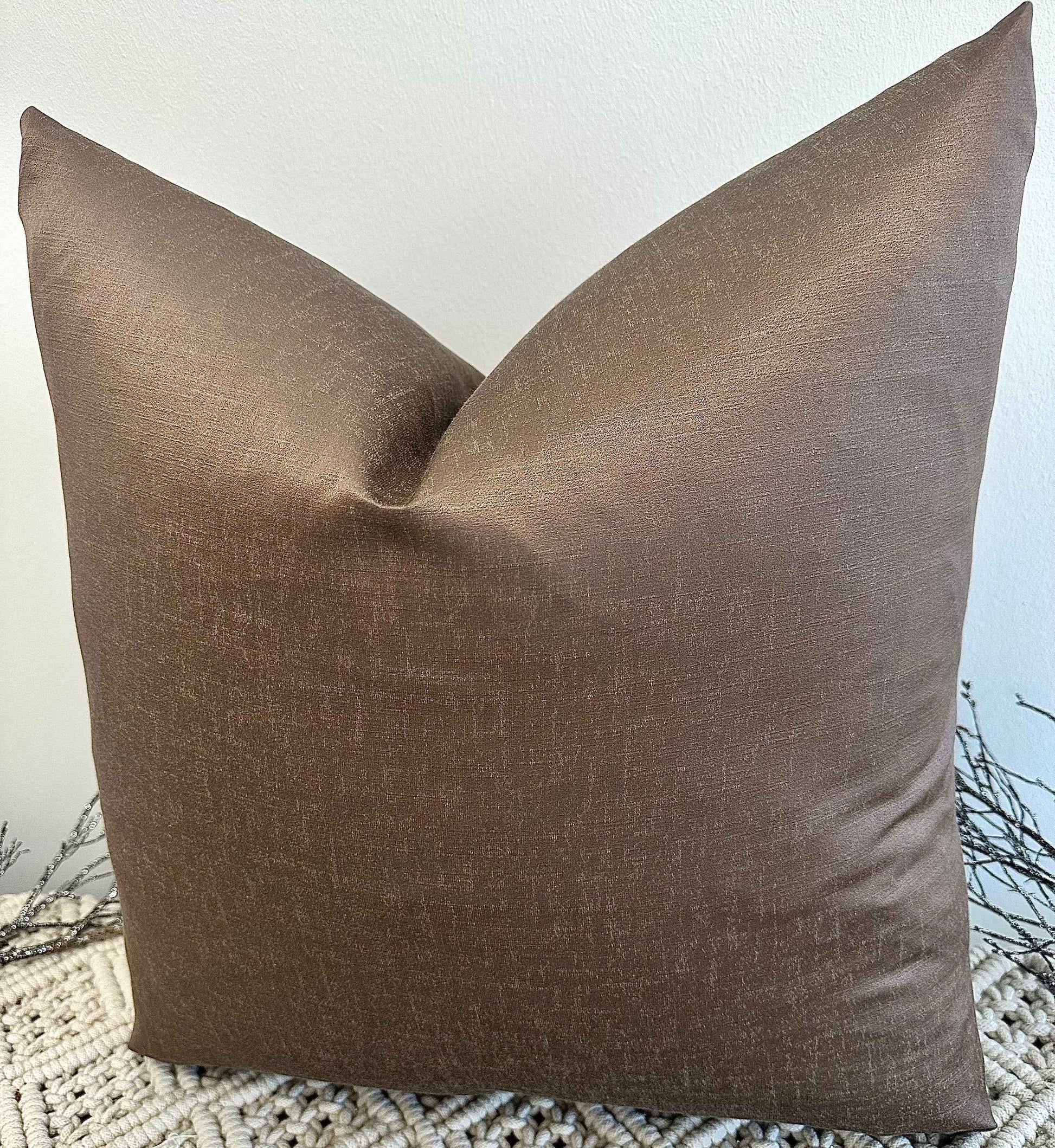 The Couture Cushion - The Taupe Invisu - Style No. 203