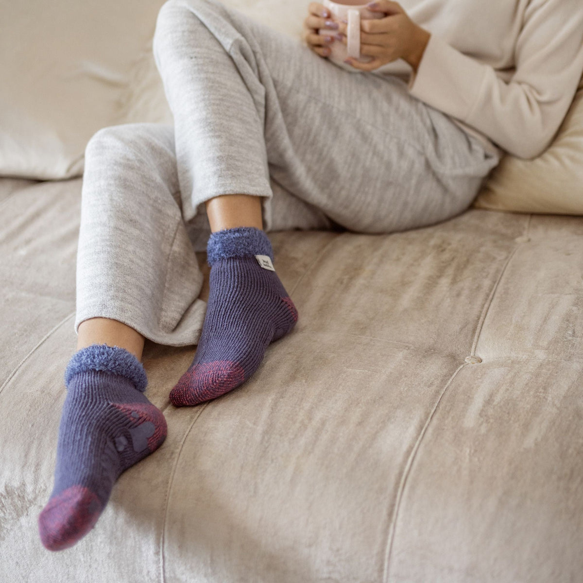 Ladies Cuddly Fluffy Sliper Bed Socks with Feather Top