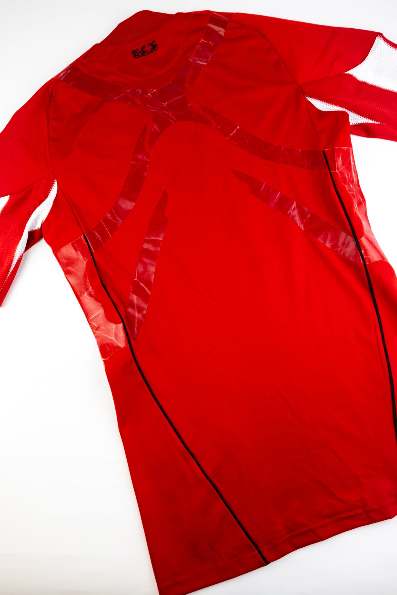 Bayern Munich 2010-11 Football Shirt (Large)