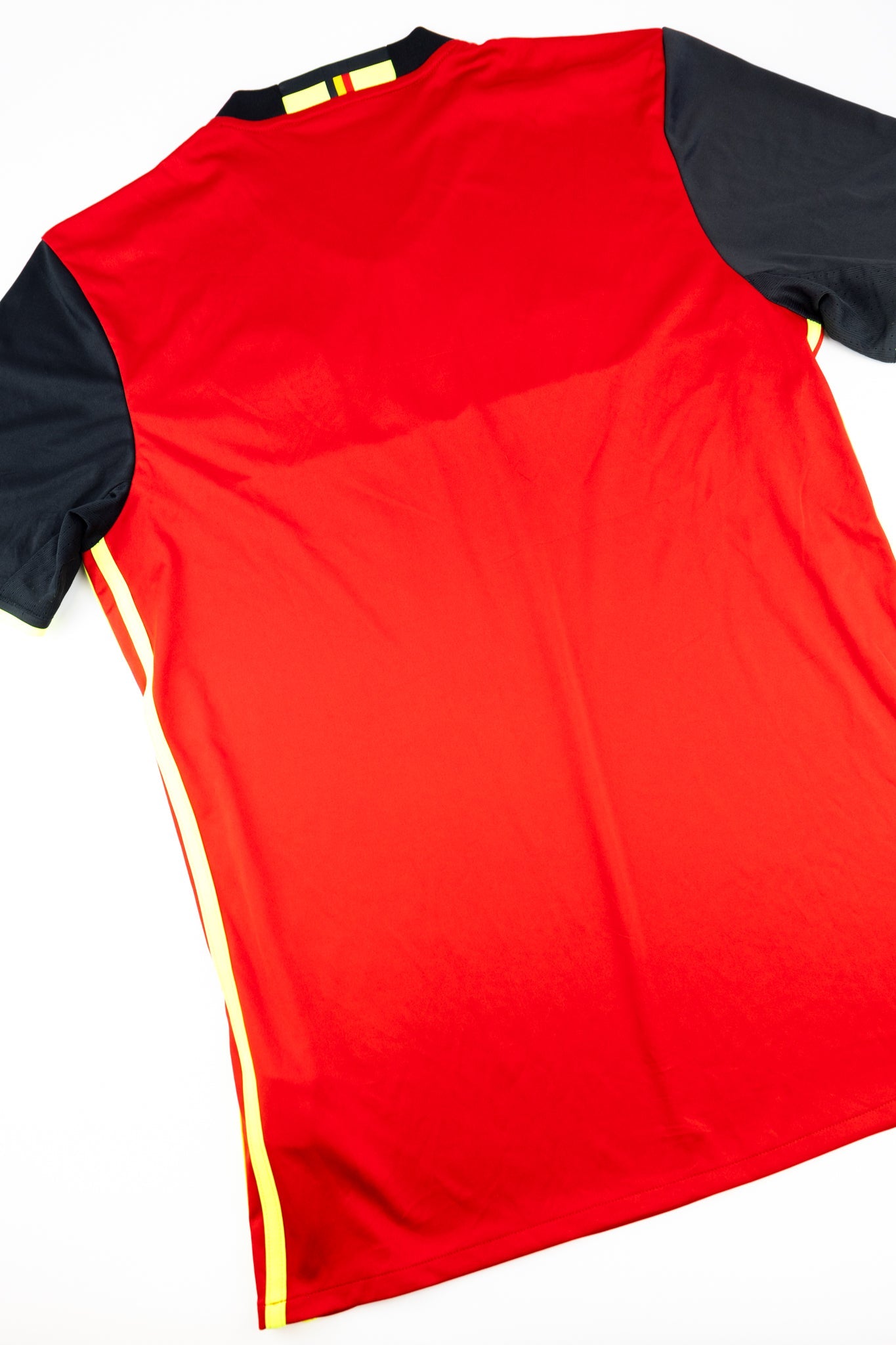 Belgium 2016 Football Shirt (Medium)