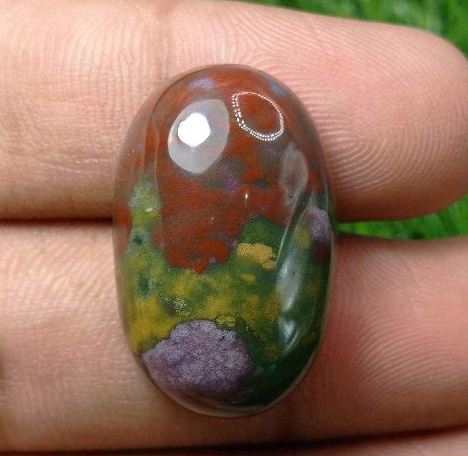 46.5ct Imperial Quality Blood Stone - Heliotrope - Hajr-ul-Dam-29x18mm