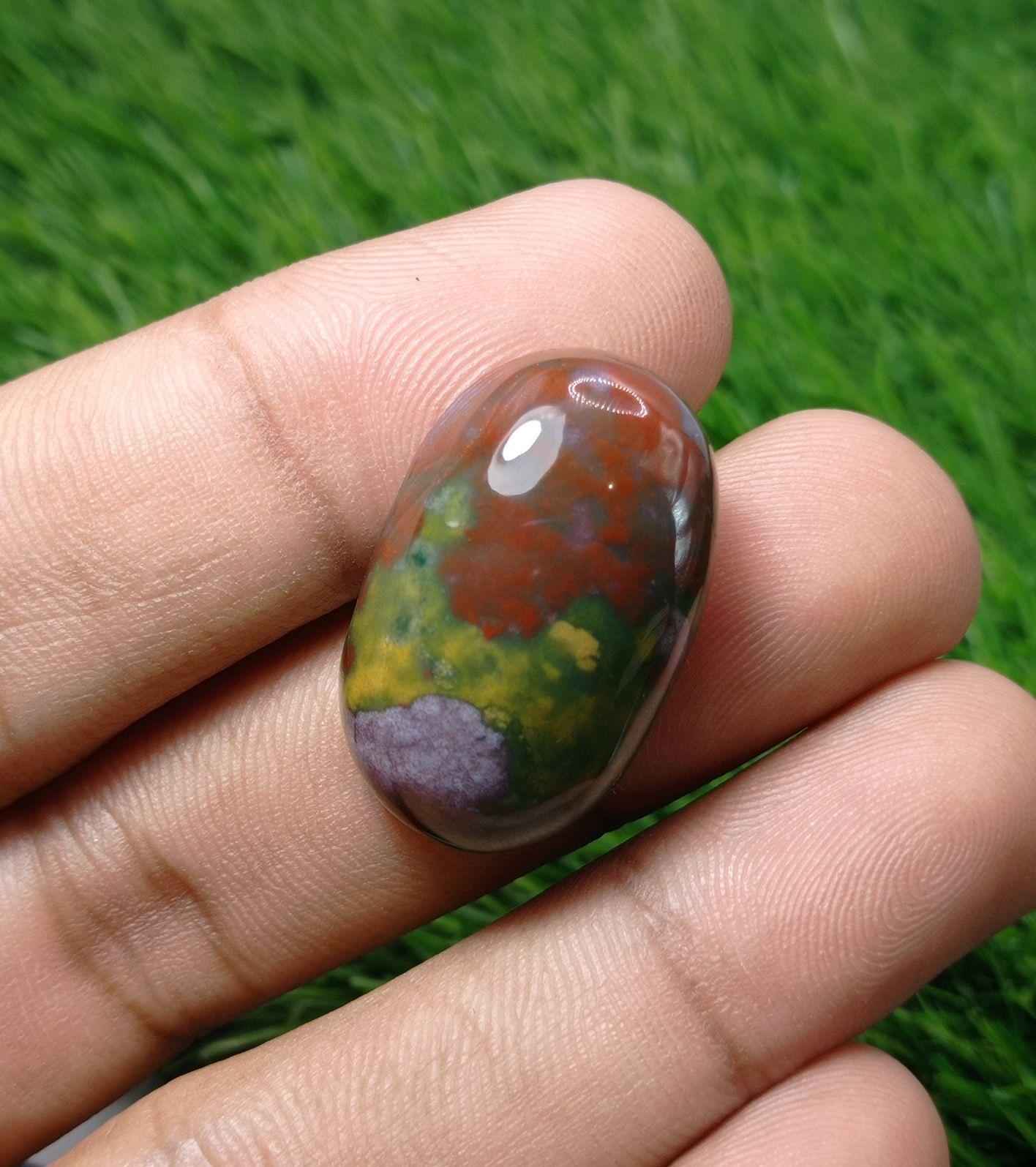 46.5ct Imperial Quality Blood Stone - Heliotrope - Hajr-ul-Dam-29x18mm