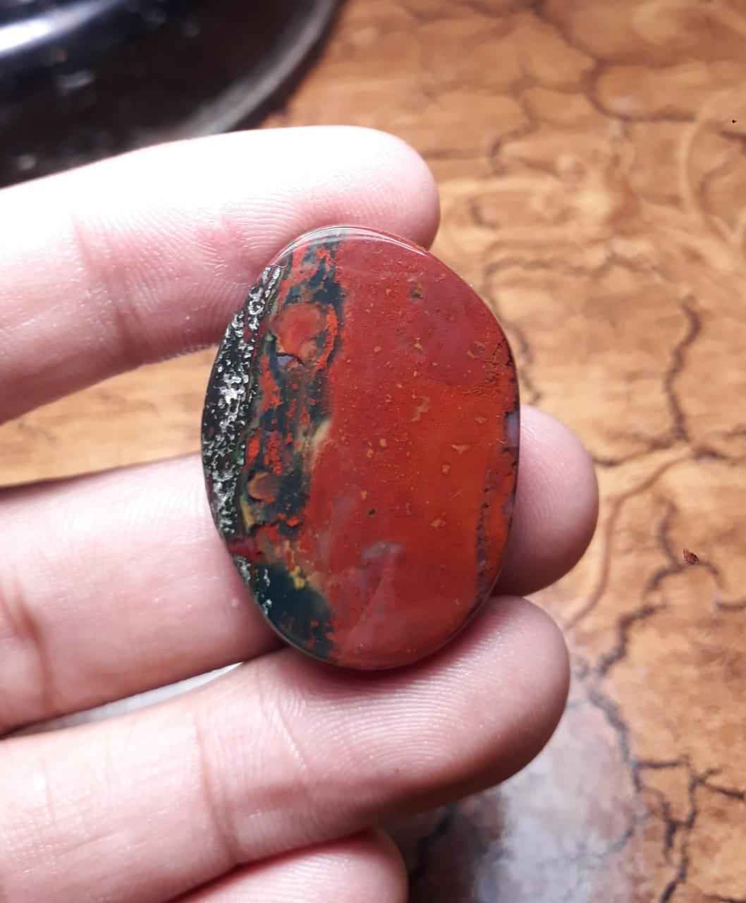 43.6ct Natural Blood Stone for Pendant and Another Jewelry Design, Dimension-32.7x23.8mm