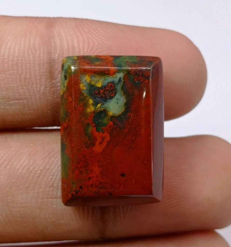 36.5ct Imperial Quality Blood Stone - Heliotrope - Hajr-ul-Dam-25x17mm