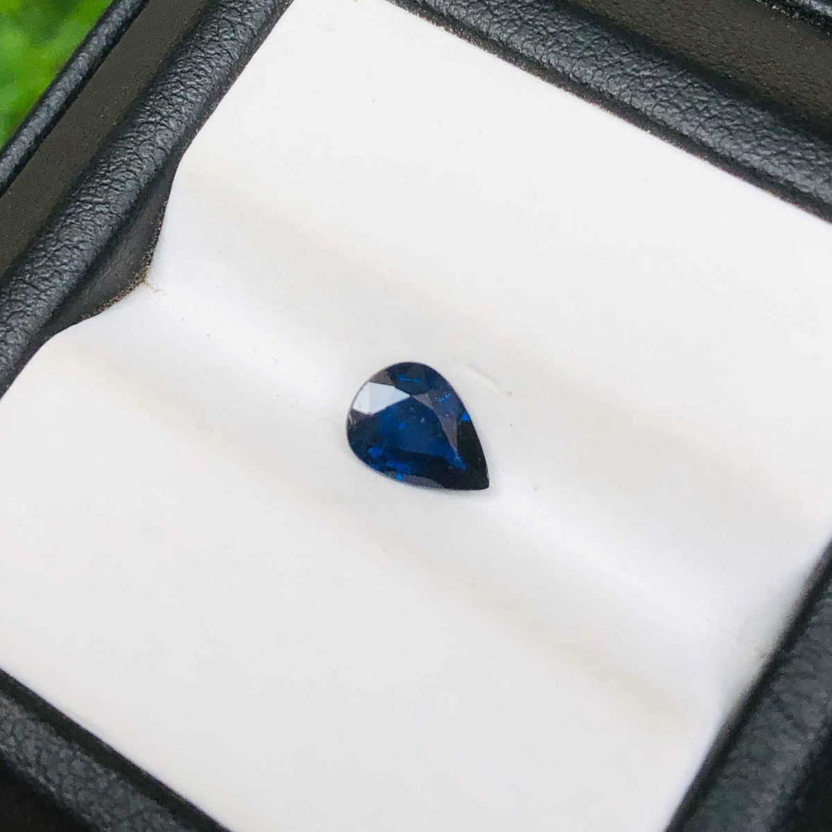 0.90ct Natural Ceylon Sapphire -  September Birthstone