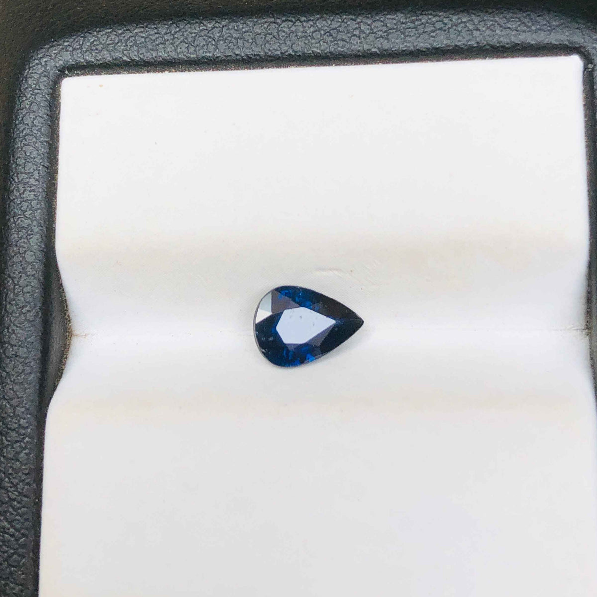 0.90ct Natural Ceylon Sapphire -  September Birthstone