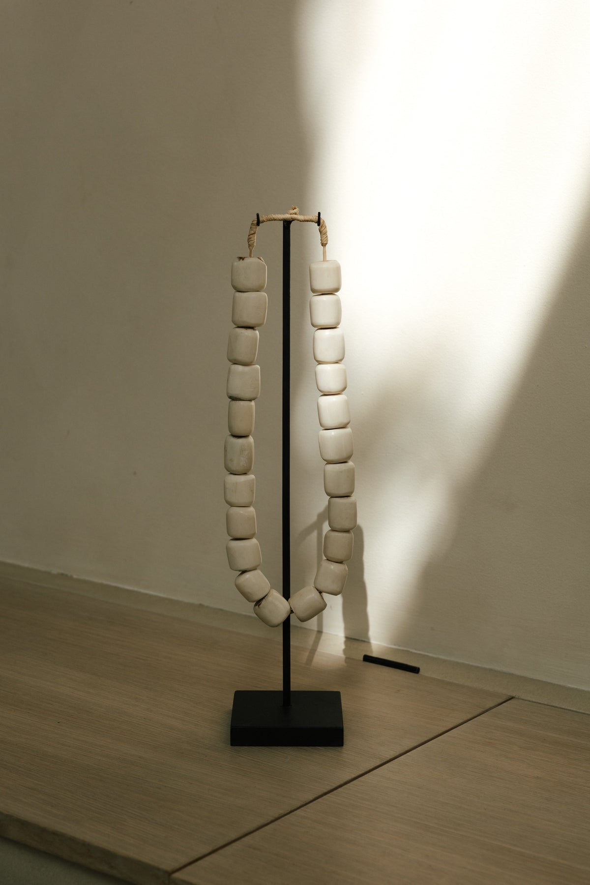 Kenya Beads, White - 80.1