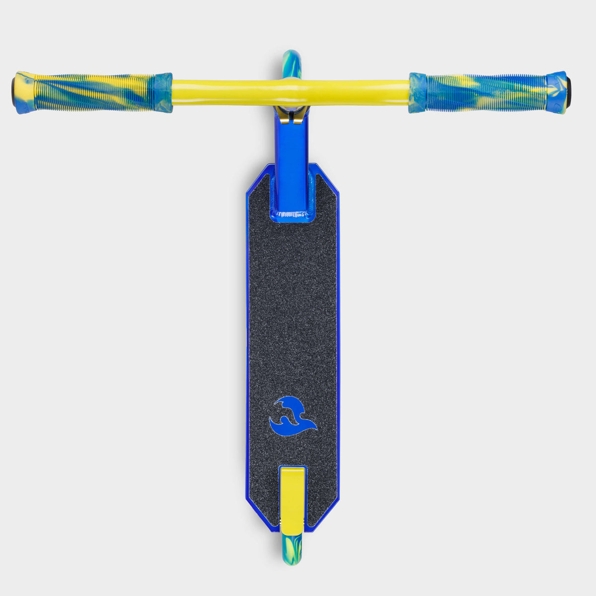 Chilli Base S Jumpstart Stunt Scooter: Blue/Yellow