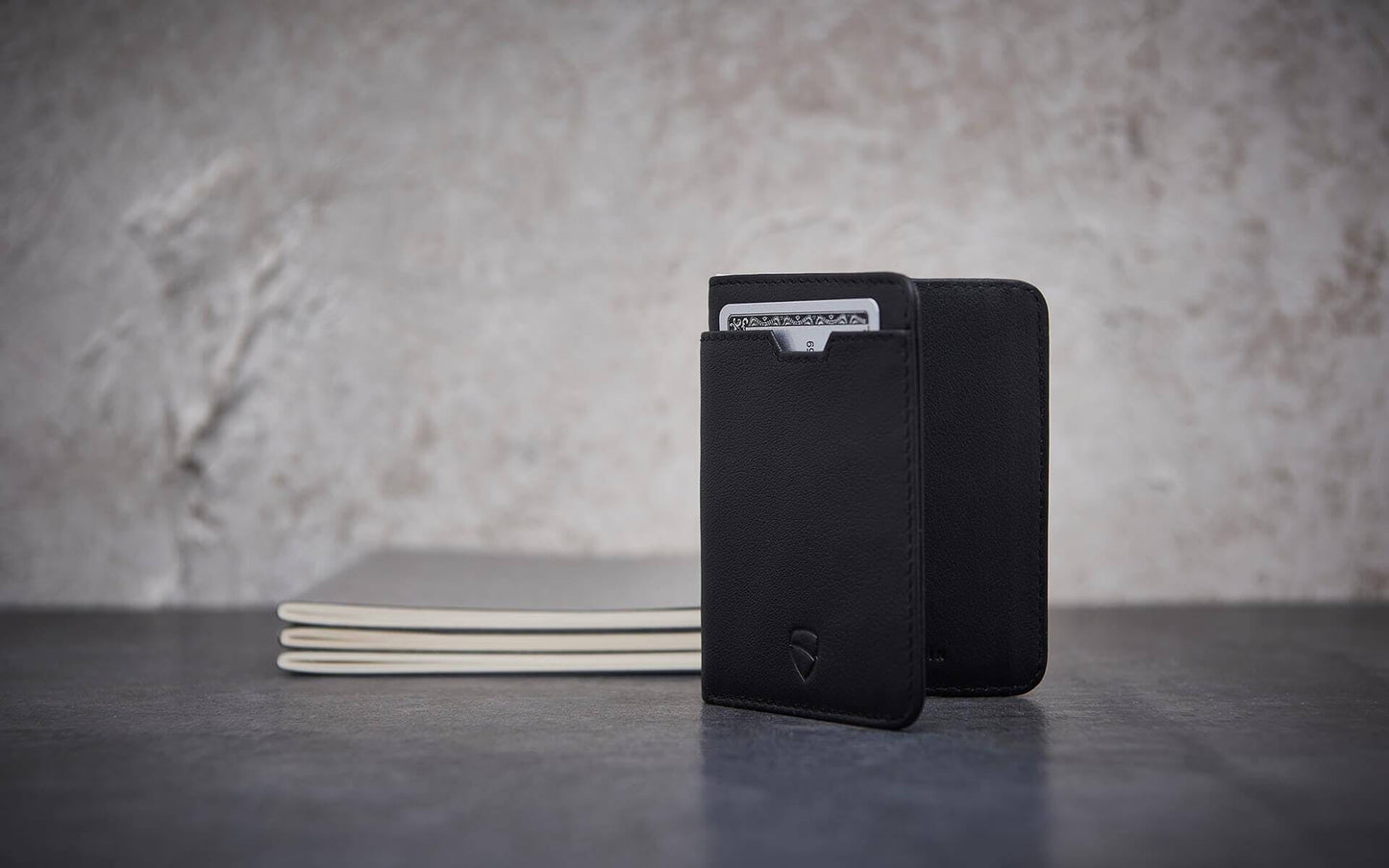 VAULTSKIN CITY CARD WALLET WITH RFID BLOCKING (BLACK)
