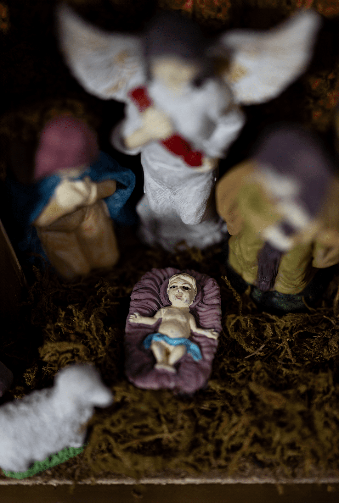 Christmas Nativity Scene Resin Ornament Multicoloured 38cm
