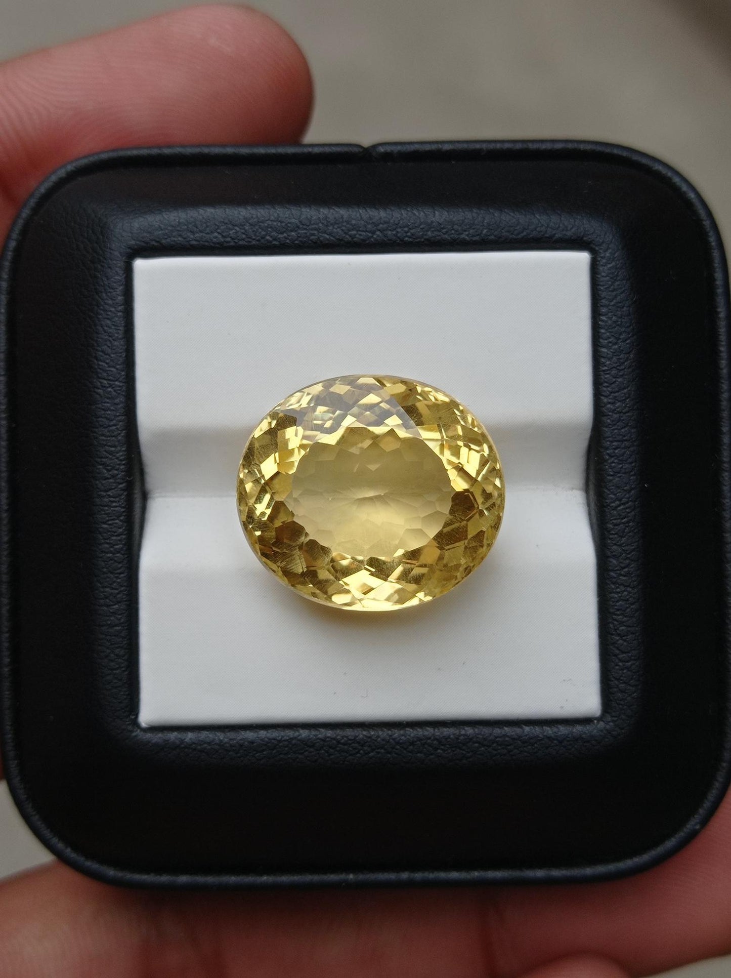 20.3ct Oval Faceted Citrine For Sale - November Birthstone - 19x16.5x10.5mm