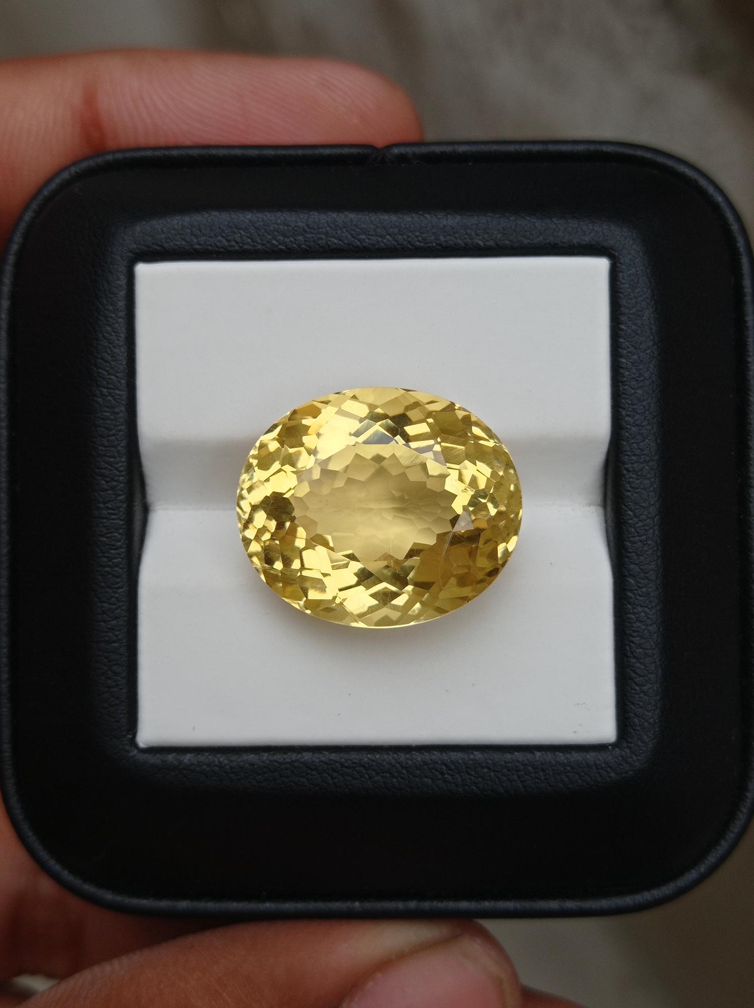 20.2ct Faceted Citrine For Sale - November Birthstone - 19x17x11mm