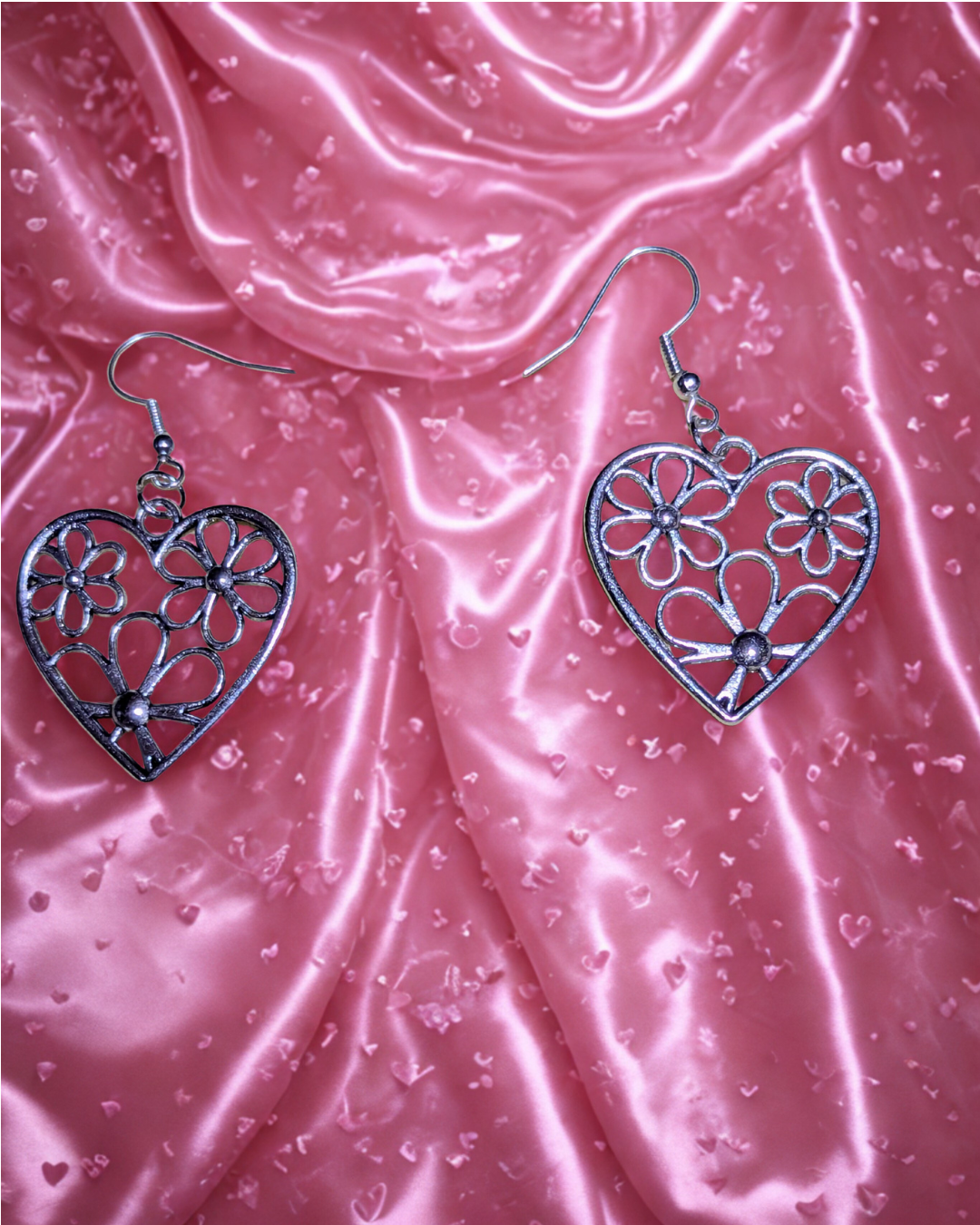 Heart-Shaped Filigree Drop Earrings – Silver-Tone Floral Openwork Dangles