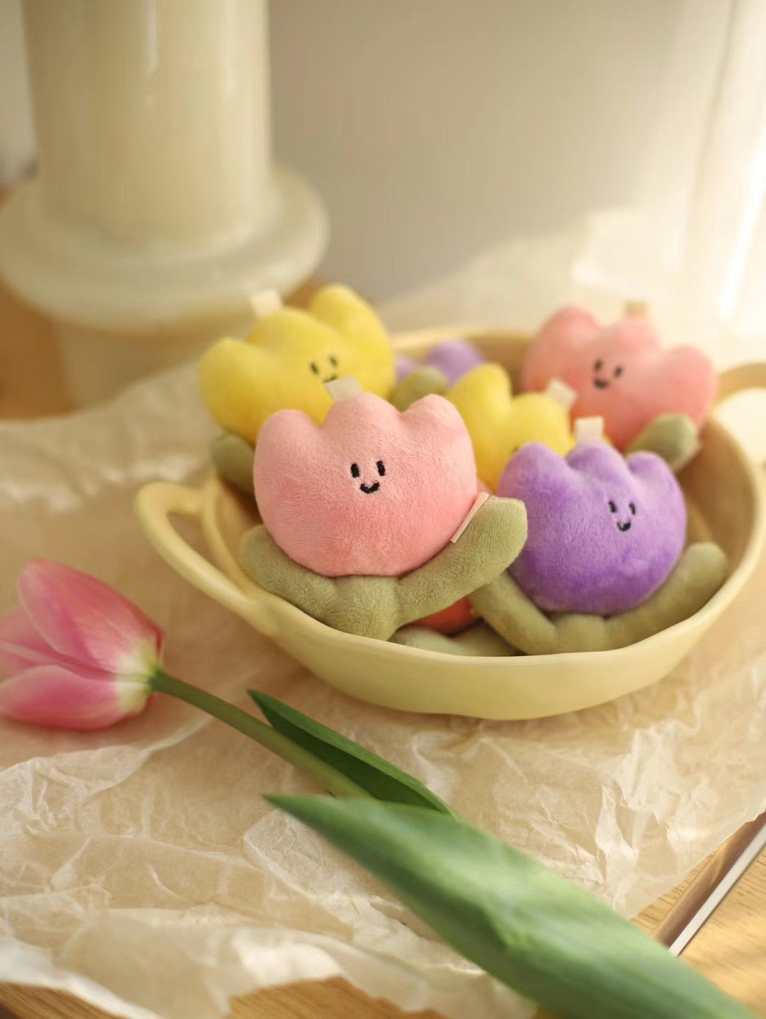 Daily White | Spring Tulip Bag Charm