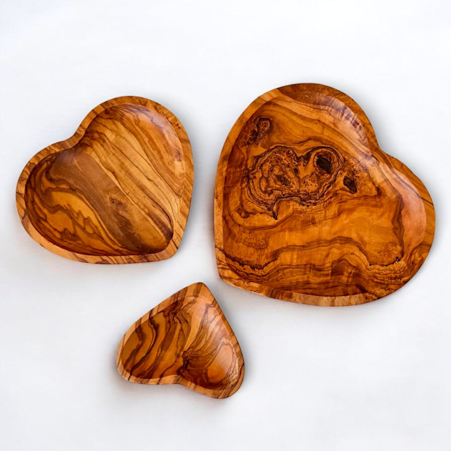 Olive Wood Heart Shaped Serving dish| 11cm 16cm 19cm Individual or 3-Piece Set