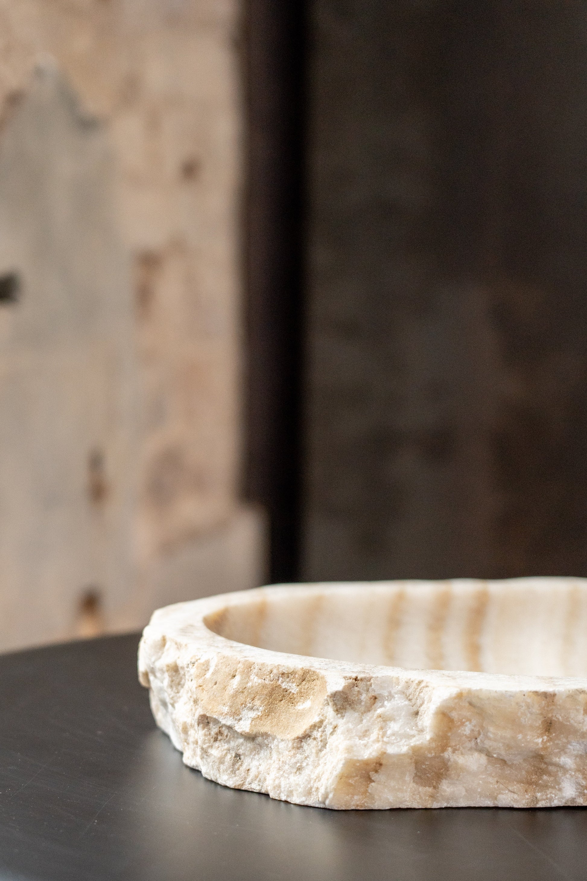 Premium Onyx Low Bowl Raw Edge