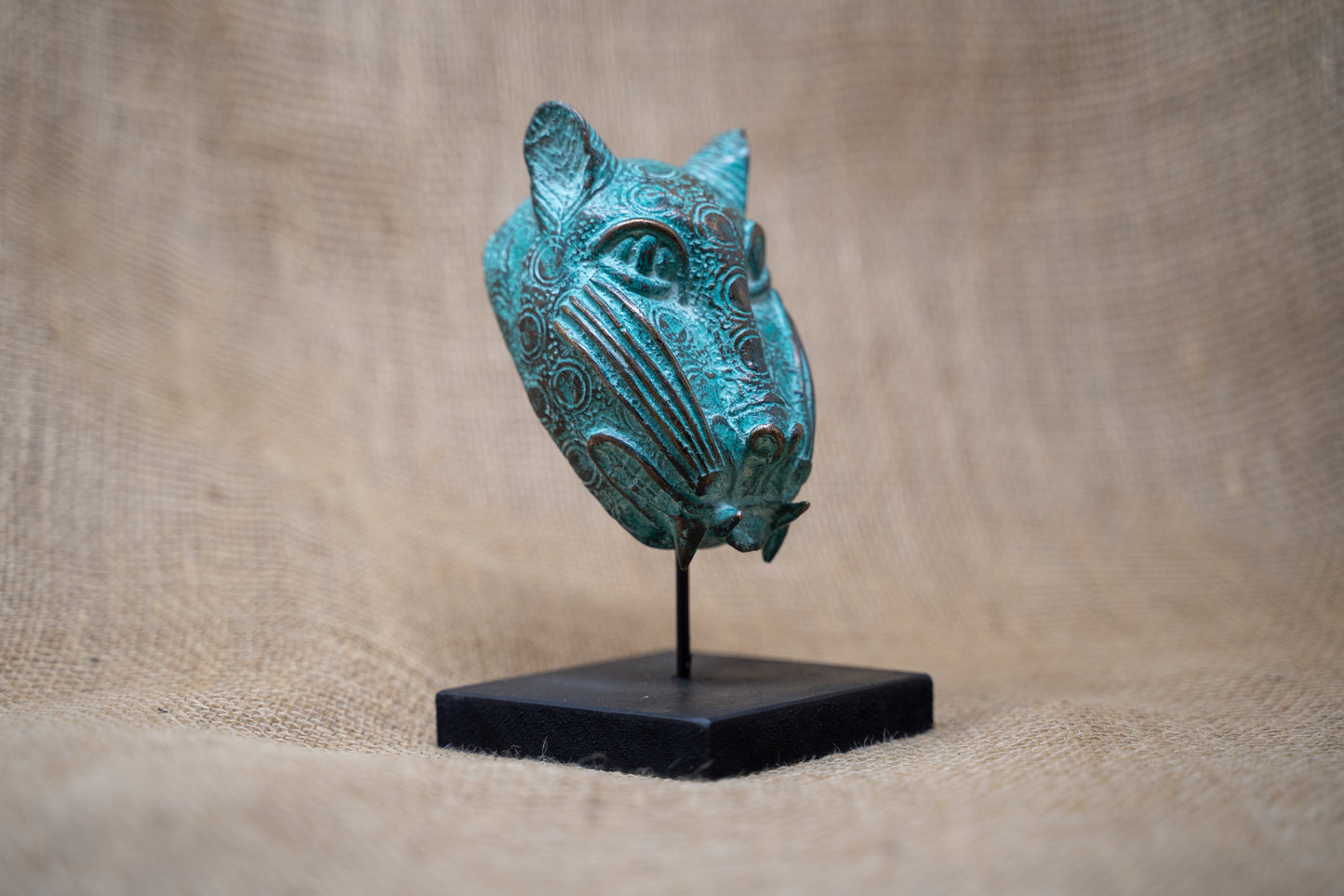 Benin Leopard sculpture - Bronze 26.4