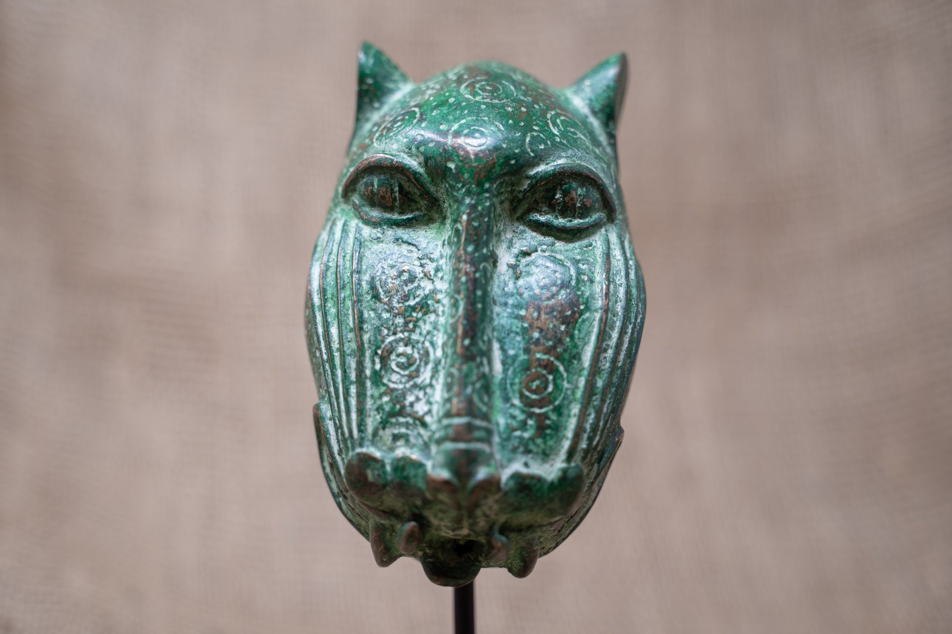 Benin Leopard sculpture - Bronze 26.5