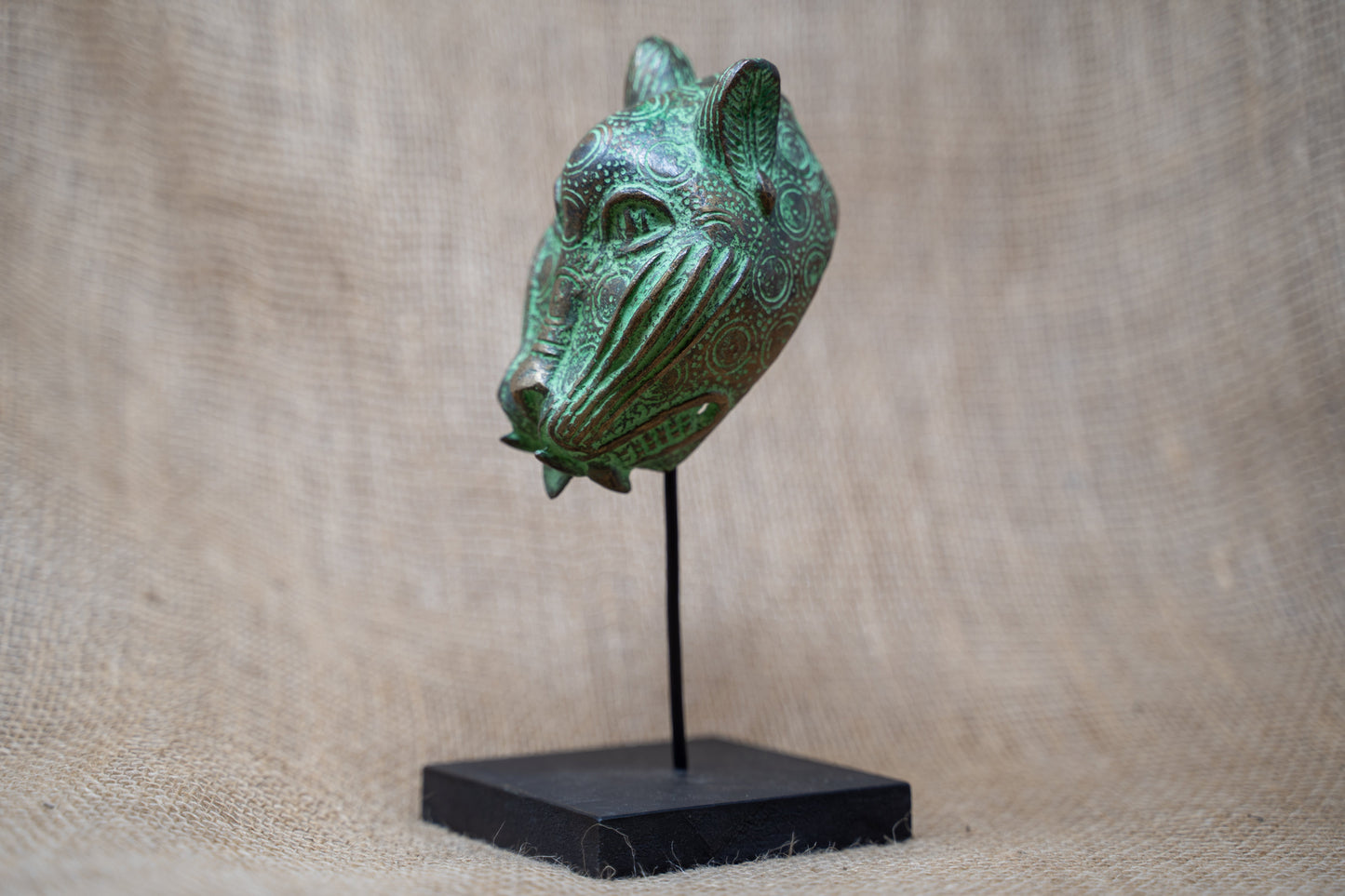 Benin Leopard sculpture - Bronze 26.9
