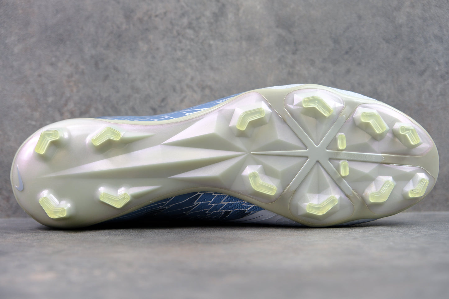 Nike Phantom Venom FG