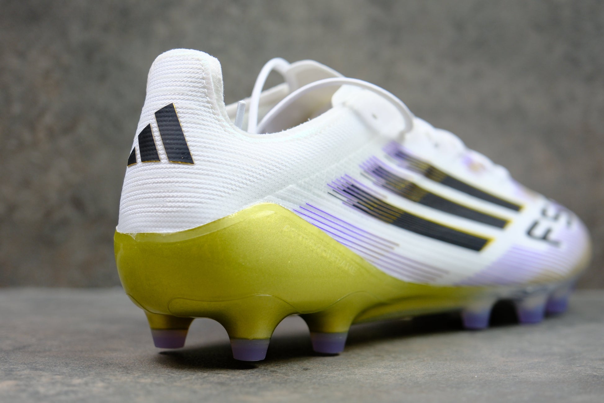 Adidas F50 AG