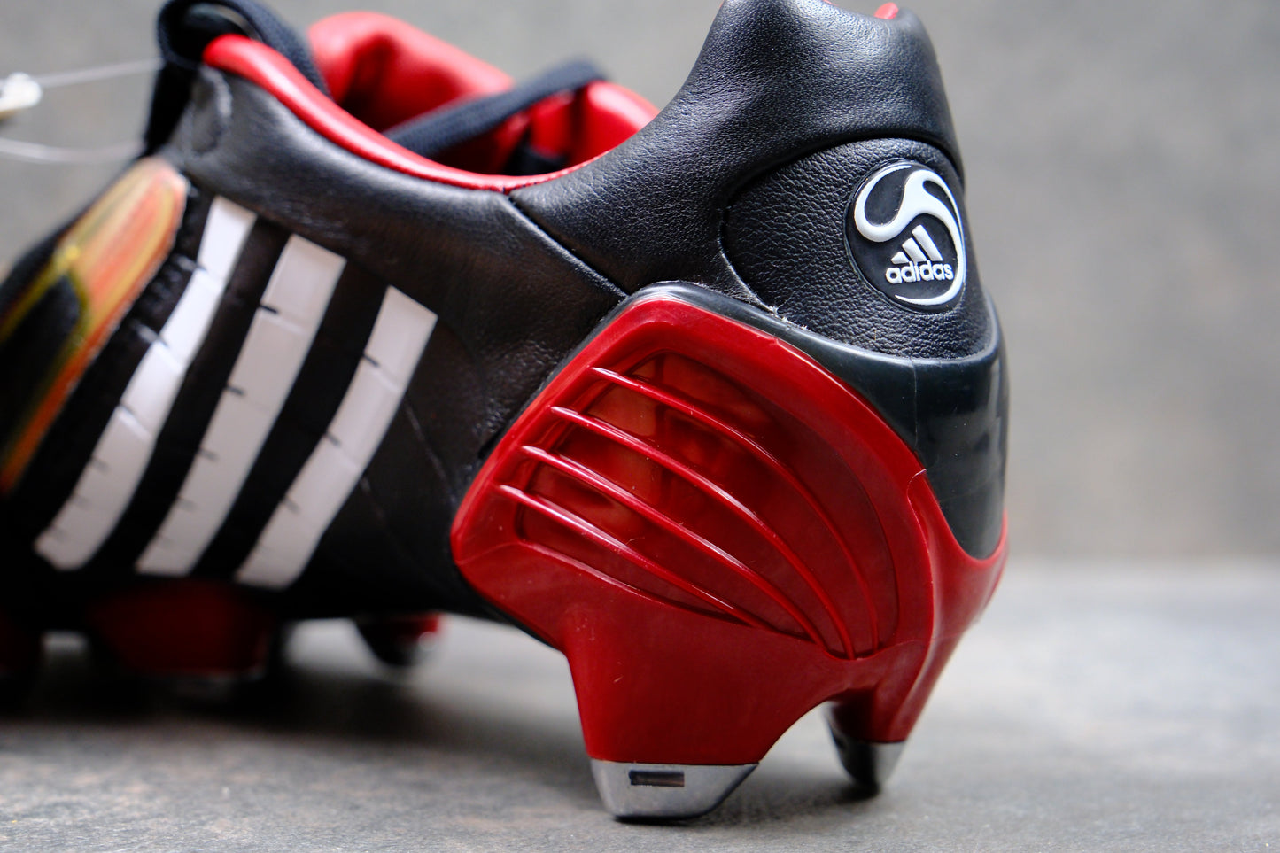 Adidas Predator Powerswerve SG