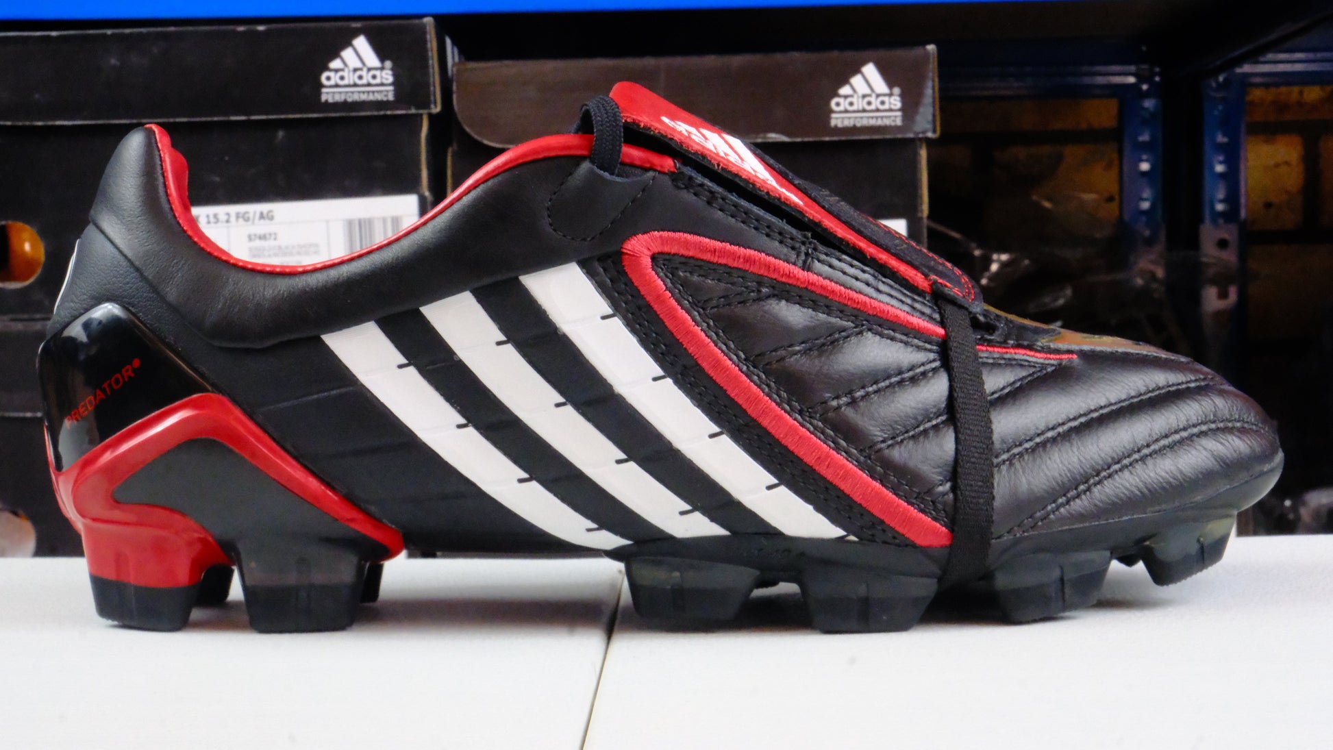 Adidas Predator Powerswerve HG
