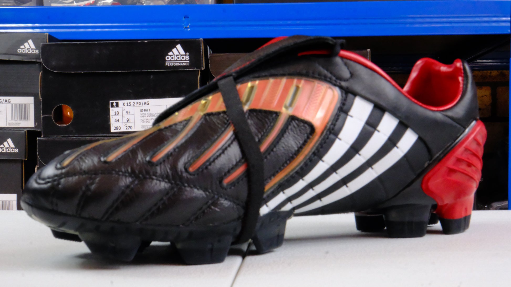 Adidas Predator Powerswerve HG