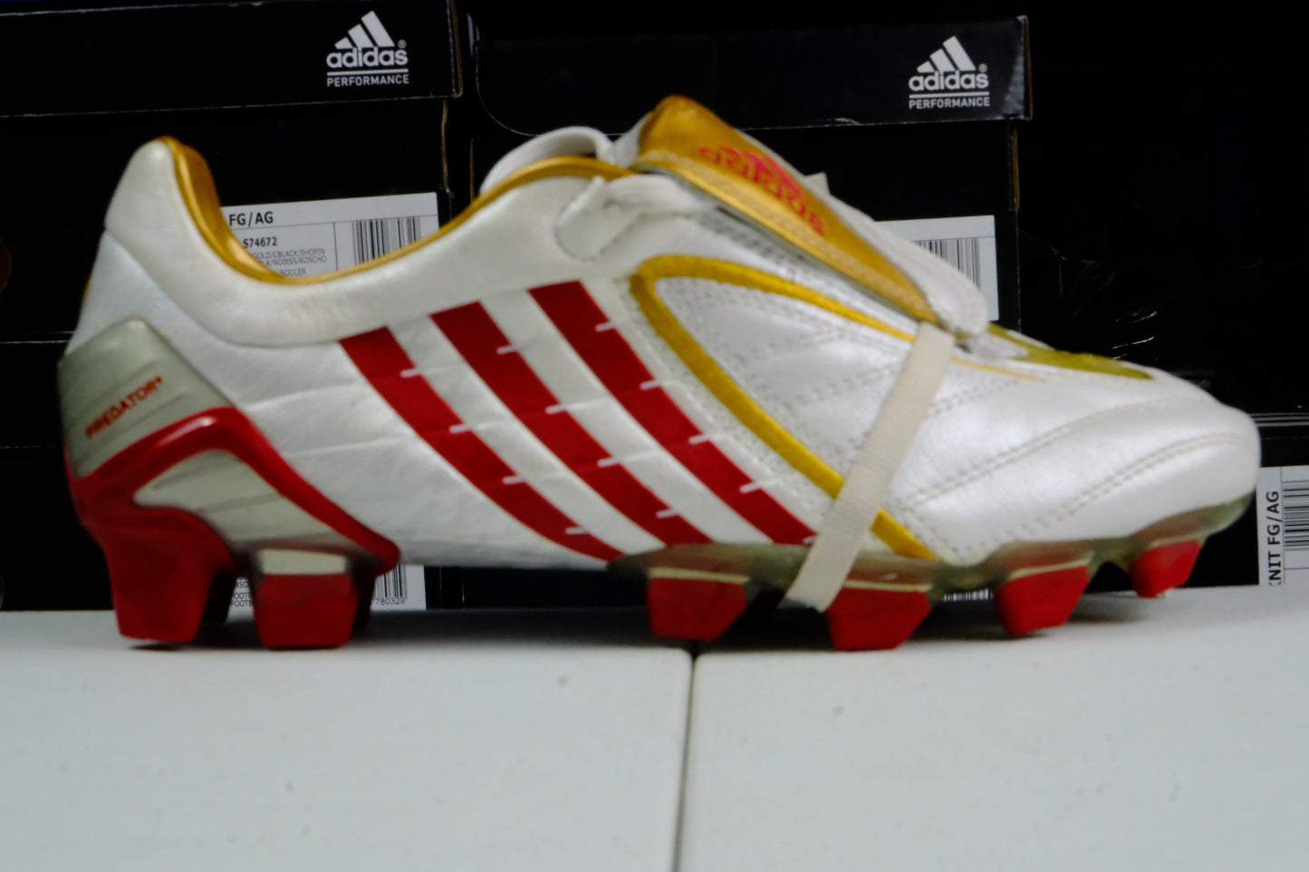 Adidas Predator Powerswerve FG